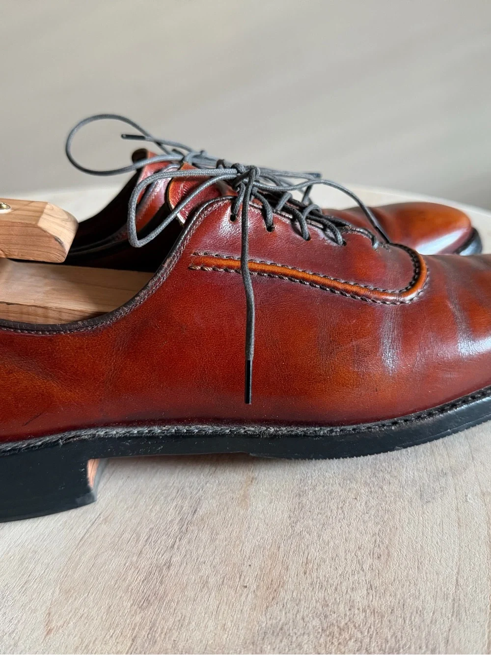 Allen Edmonds  Belgium Burgundy Cap Toe Oxford Formal Vintage Mens Size 11 AAA
